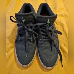 State Footwear Mercer Black & Gum Cactus Skate Shoes size 10.5 M